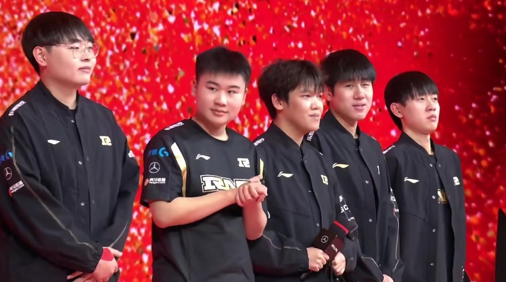 B队角球与 B队角球与